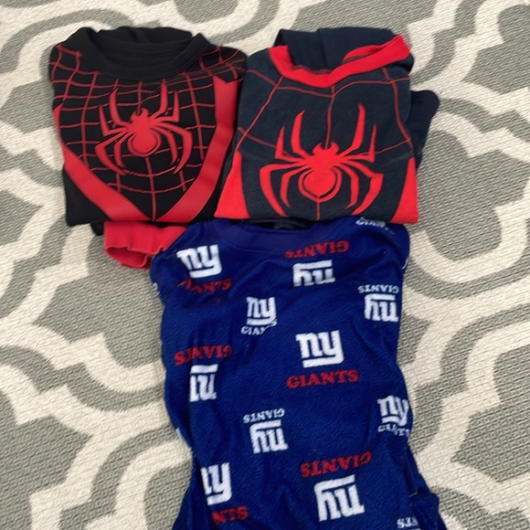 23 pc mixed fall/winter lot- 2T euc - Picture 7 of 7